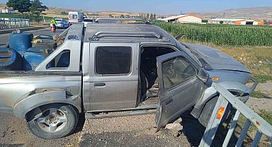 Sivas'ta trafik kazaları: 4'ü çocuk 9 yaralı