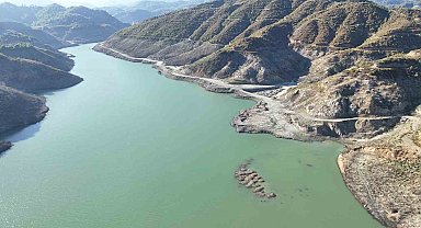 Son 65 yılın en kurak yılını yaşayan Hatay'da kentin içme suyunu karşılayan barajın su seviyesi yüzde 18'e düştü