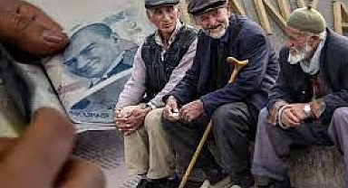 Emekli kayıt dışı çalışmaya mecbur bırakılıyor