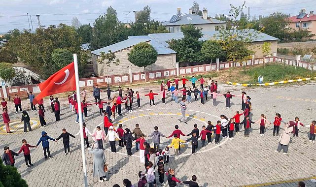 Van'da tüm okullarda eş zamanlı afet tatbikatı gerçekleştirildi