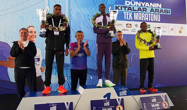 47. İstanbul Maratonu'nda kazananlar ödüllerini aldı