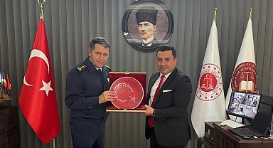 Albay Güngör ile Başsavcı Çatlı bir araya geldi