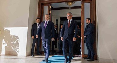 Bakan Fidan, KKTC Cumhurbaşkanı Erhüman ile bir araya geldi