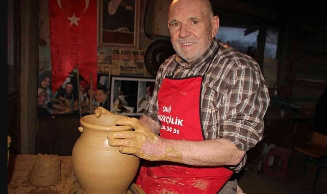 Cumhurbaşkanı Recep Tayyip Erdoğan tarafından 'Yaşayan İnsan Hazineleri' ödülü verilen Salim Yaşar vefat etti