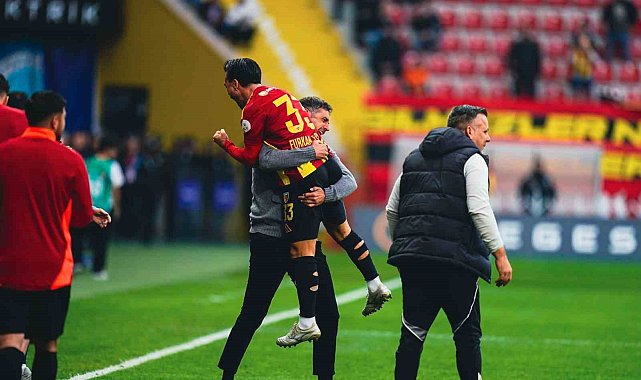 Denswill ve Furkan Soyalp ilk gollerini attı