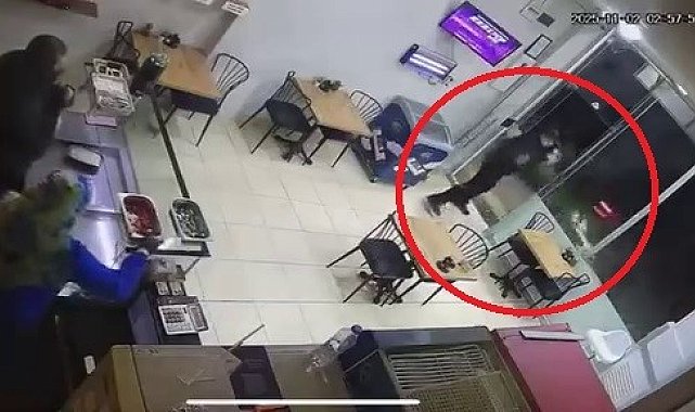 Drift atıp tozu dumana kattı, kaza yapıp böyle kaçtı