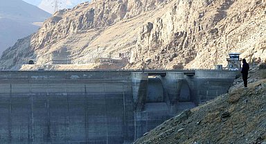 İran'da kuraklıkla mücadele kapsamında yapay yağmur hazırlığı