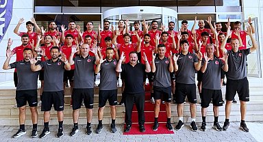 İşitme Engelliler A Milli Futbol Takımı, Deaflympics'te İran ile karşılaşacak