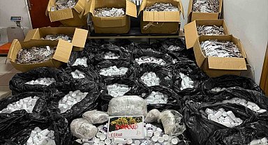 İzmir'de 974 adet uyuşturucu hap ele geçirildi