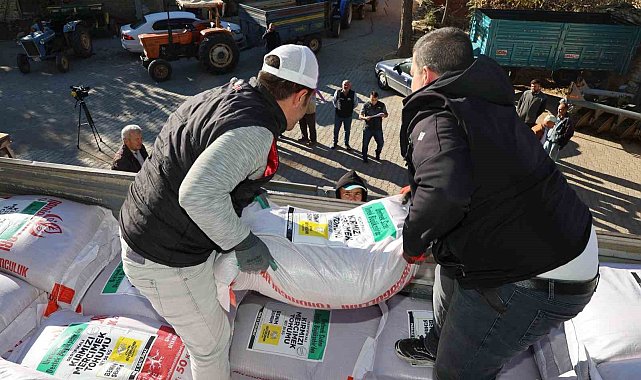 Konya Büyükşehir'den çiftçiye kuraklığa dayanıklı mercimek tohumu desteği
