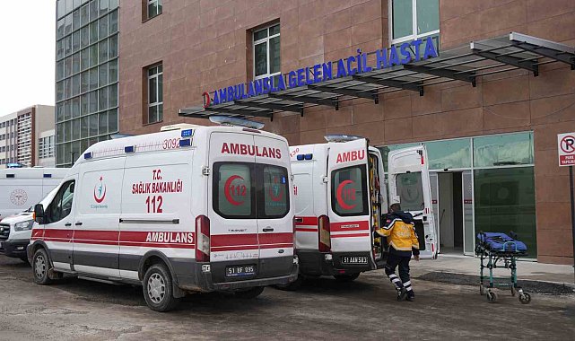 Niğde'de oto galeri önünde silahlı saldırı: 1 yaralı