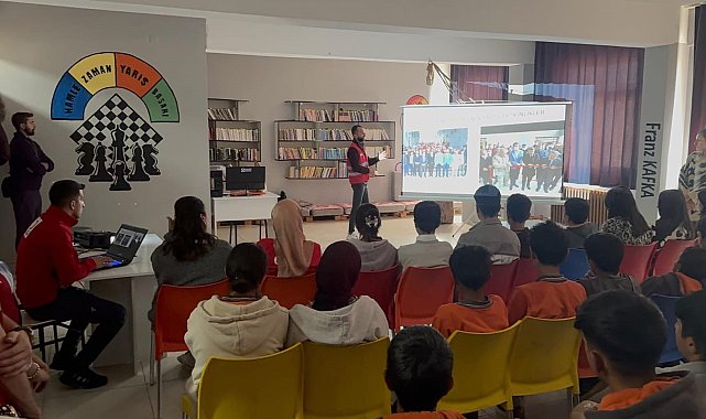 Patnos'ta öğrenciler Kızılay Haftası'nda bilgilendirildi