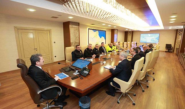 Samsun'da trafik levhaları sadeleşiyor