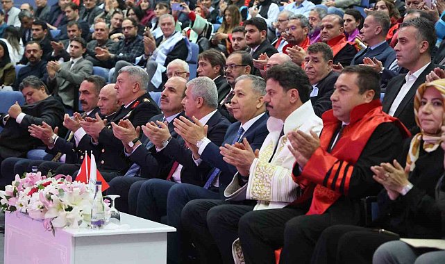 Selçuk Üniversitesinde Akademik Yıl, Bakan Yerlikaya'nın katılımıyla açıldı