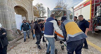 Selimiye Camii restorasyonunda düşen işçi yaralandı