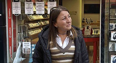 Sokağın maskotu "Waffle" ekipler tarafından barınağa götürülünce gözyaşı döktü