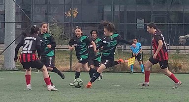 TFF Kadınlar 2. Lig: Vangücü SK: 4 - Kahramanmaraş Anadolu SK: 2