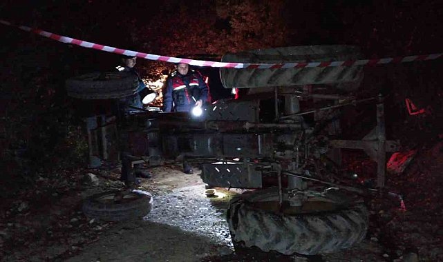 Tokat'ta devrilen traktörün sürücüsü hayatını kaybetti