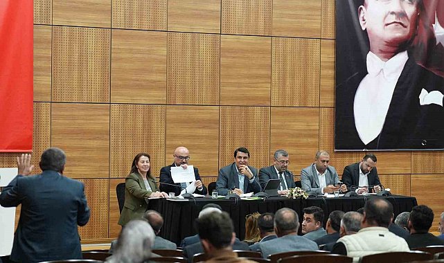 Umut Yılmaz, kırsal mahalle muhtarlarıyla bir araya geldi