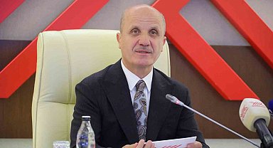 Üniversiteden 3 yılda mezuniyet uygulaması önümüzdeki yıl başlayacak