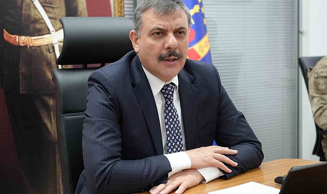 Vali Çiftçi; "Erzurum'da sokak hayvanları sorunu kalmayacak "