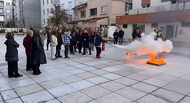 Yurt personeline uygulamalı yangın eğitimi