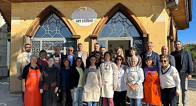 Başkan Topaloğlu: "Seramik sanatına gönül verenler ortaya çok güzel eserler çıkarıyor"