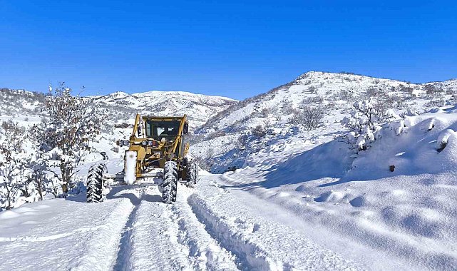 Bingöl'de 96 köy yolu ulaşıma kapandı