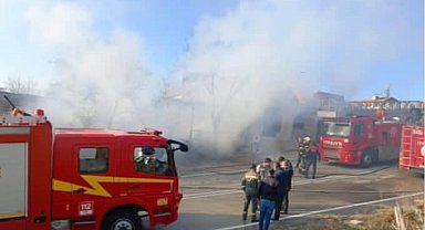 Denizli'de iş yerinde çıkan yangın korkuya neden oldu