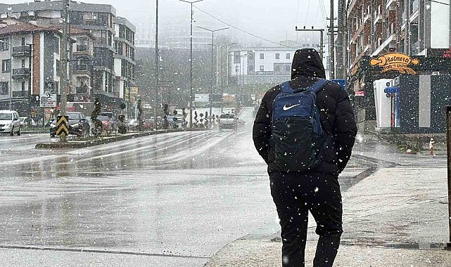 Düzce'de okullar 1 gün süreyle tatil edildi