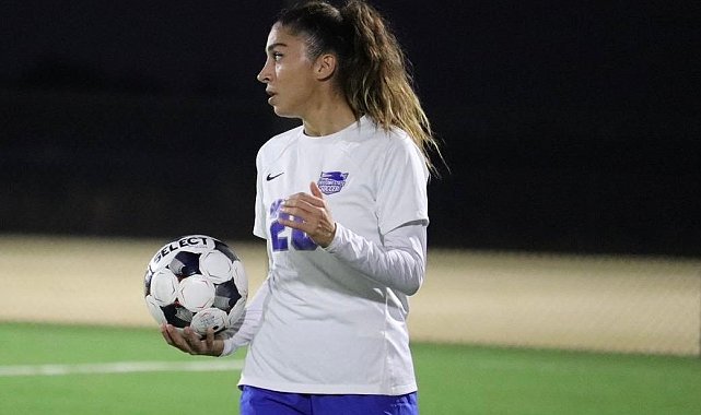 Eğitim için gittiği, ABD'de ulusal şampiyonluğa ulaştı