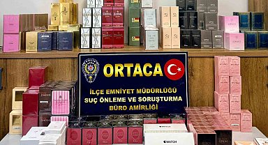 Karayolunda durumlarından şüphelenilen şahıslarda kaçak parfüm ele geçirildi