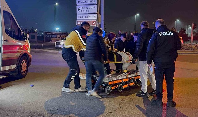 Otomobil motosiklete çarptı: 1 ağır yaralı