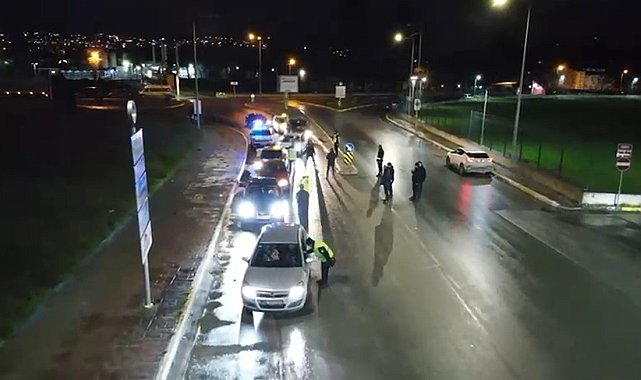 Sakarya'da yılbaşı öncesi denetim: 2 bin 990 şahıs sorgulandı, 8 kişi gözaltına alındı