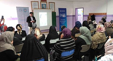 Tokat Gaziosmanpaşa Üniversitesi yolları aşıyor, sağlık taşıyor