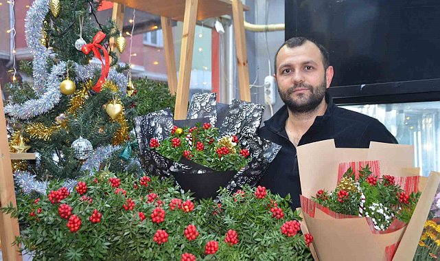 Yılbaşına sayılı günler kala çiçekçilerde tatlı bir telaş başladı