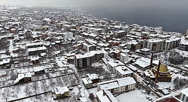 'Sakin şehir' Ahlat'ın kış manzarası kamerada