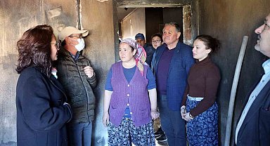 Başkan Aras Köksal yangında evleri hasar gören aileyi ziyaret etti