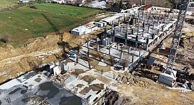 Büyükakın: "Kocaelispor'umuzu Avrupa standartlarında bir tesise kavuşturacağız"