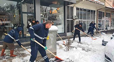 Çermik Belediyesi kar temizliğine başladı
