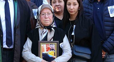 Darp sonucu ölen genç paramediğin annesi mahkemede gözyaşlarına boğuldu