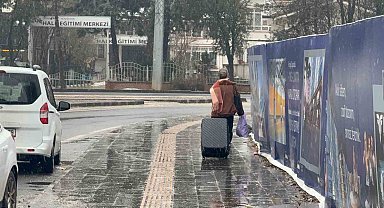 Diyarbakır'da kar yağışı yeniden başladı