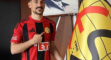 Eskişehirspor sol bekine kavuştu: Recep Pekgöz imzayı attı