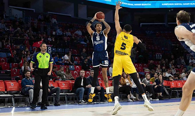 Eurocup: Bahçeşehir Koleji: 81 - Aris: 79