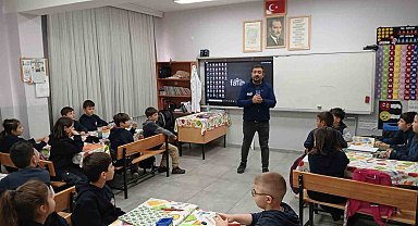 Gediz'de okullarda afet farkındalık eğitimleri düzenlendi