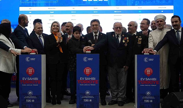 Kastamonu'da inşa edilecek 2 bin 380 konutun kuraları çekildi