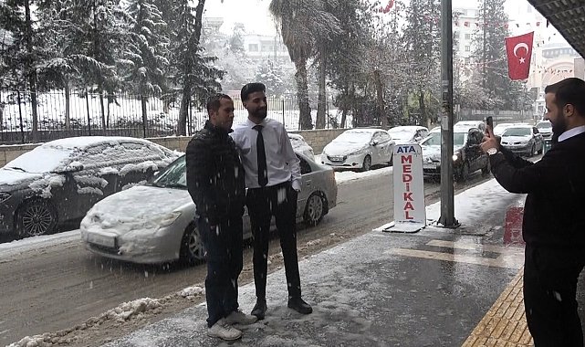 Kilis'e kar yağışı etkili oluyor