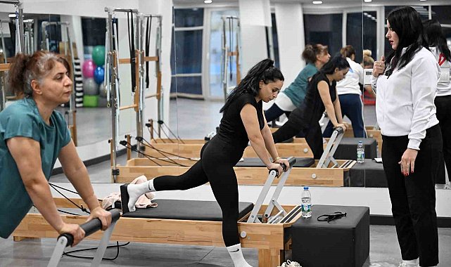 Mersin'de kadınlar reformer pilatesle bedenen ve ruhen güçleniyor