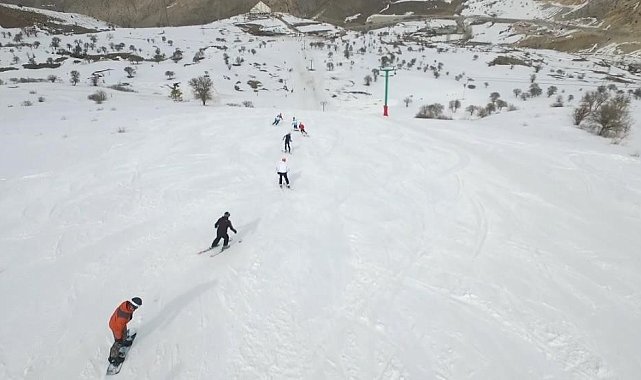 Meteoroloji 2025'in 'en'lerini açıkladı: En yüksek rüzgâr hızı Bayburt'ta ölçüldü