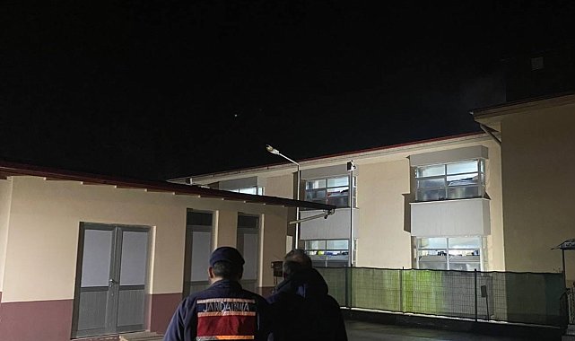 Rize'de 2 ayrı olayda aranan 2 kişi yakalanarak cezaevine gönderildi